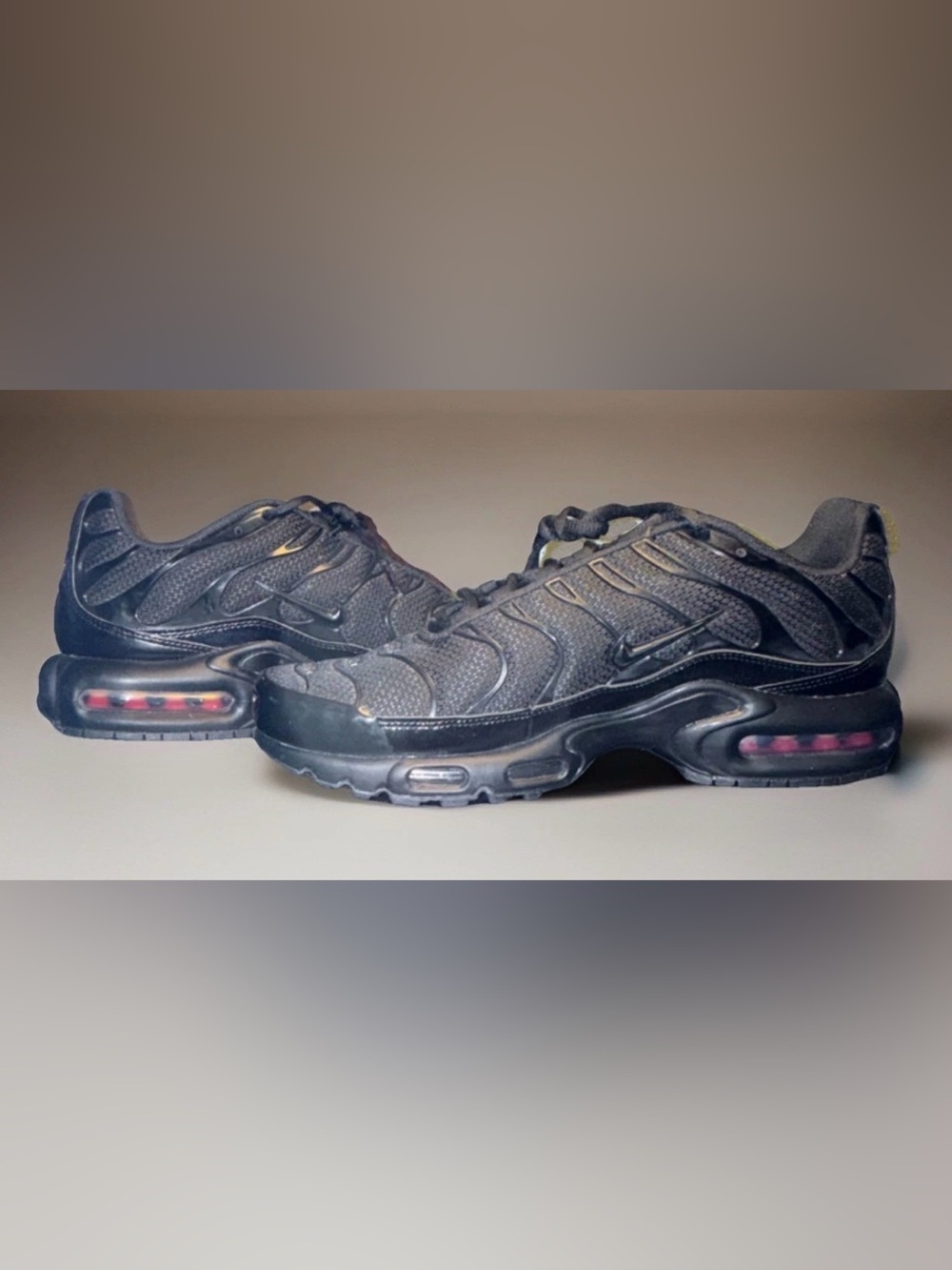 Nike Air Max - Verified by StockX